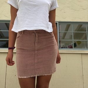 adorable pink corduroy skirt!!! 🌸🌸✨✨